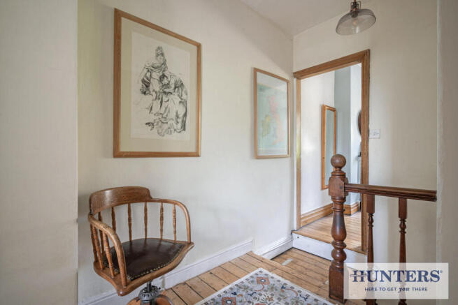 4 bed Terraced for sale Image 8