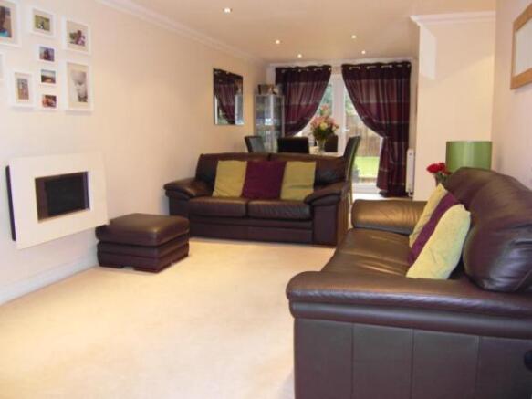 Lounge Alt