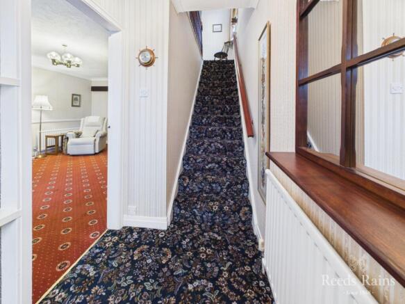 4 bed Detached for sale Image 7