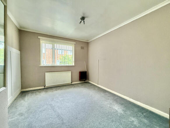 2 bed Semi-Detached for sale Image 8