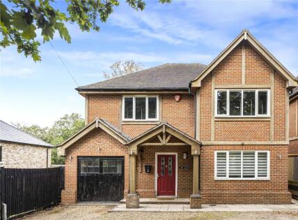 Cuffley Hill, Goffs Oak, Hertfordshire, EN7