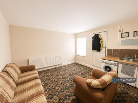 Living Room And Kitchen 2