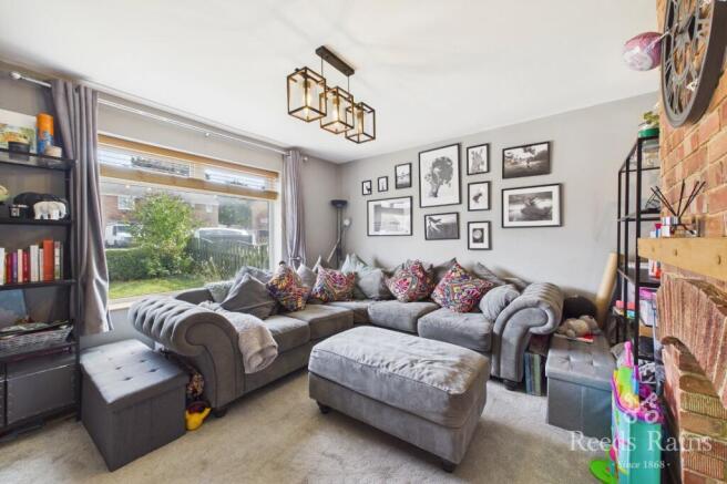 3 bed Semi-Detached for sale Image 11