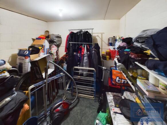 Garage/Storage ar...