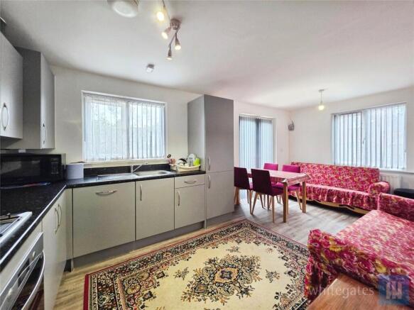 3 bed Detached for sale Image 9