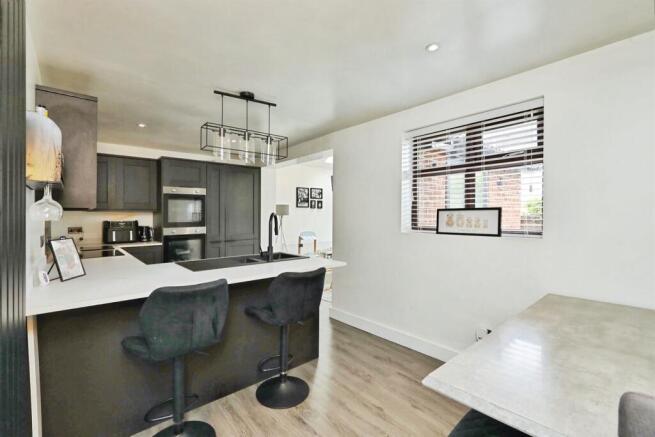 3 bed Detached Bungalow for sale Image 8