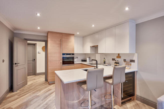 223580_ARU-261611...