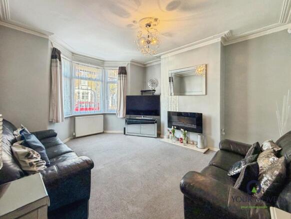 pbox-IMG.jpg
