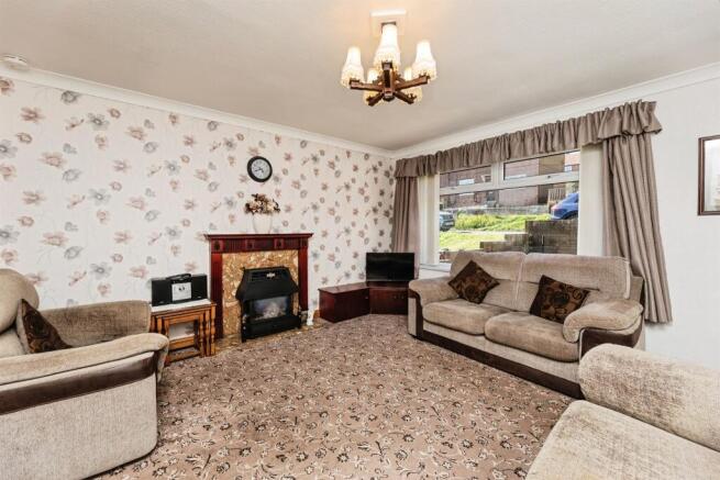 3 bed End of Terrace for sale Image 4