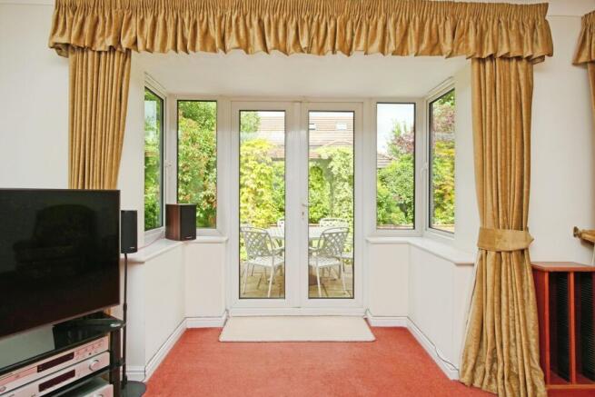 4 bed Detached for sale Image 7