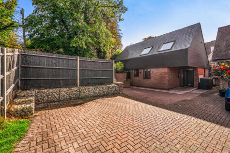 Walnut Close, Eynsford, Dartford