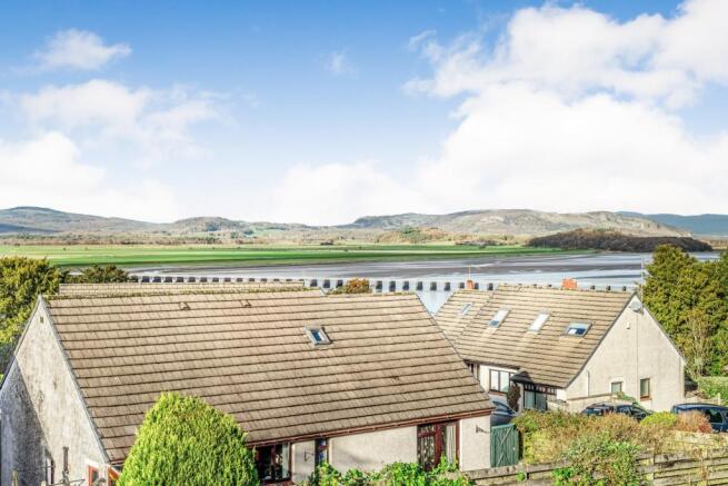 Views of Lakeland fe