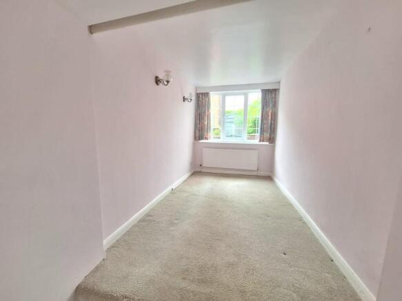 2 bed Cottage for sale Image 8