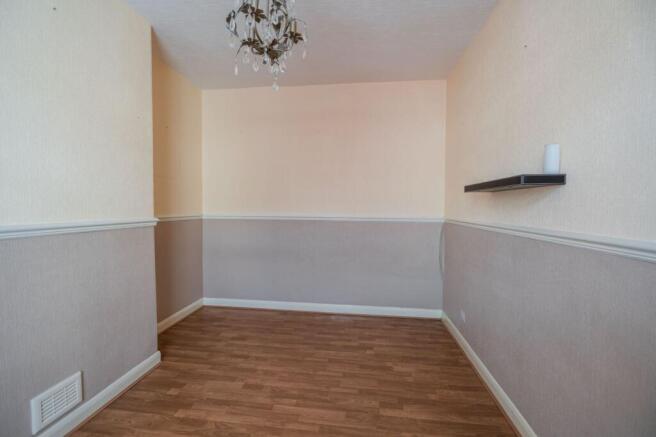 Living Room (2)