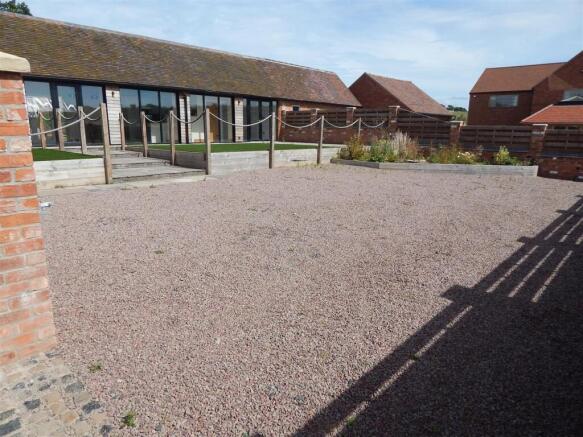 Detached Barn Conversion