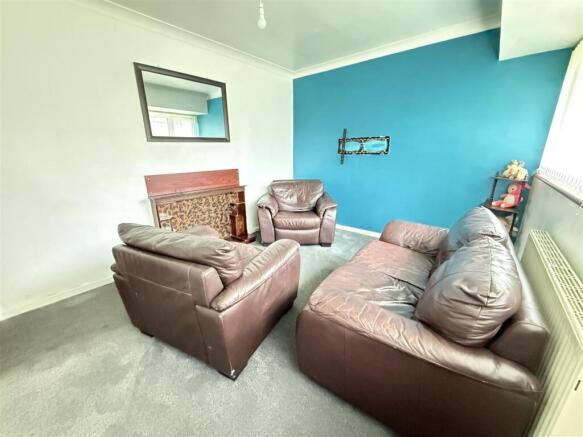 160 essex road -2.jpg