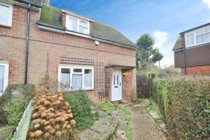 8, Brickfield, Peasmarsh TN31 6SS