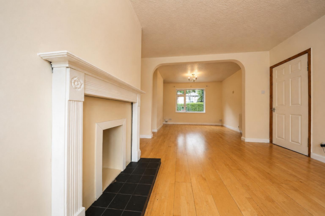 3 bed Semi-Detached for sale Image 7