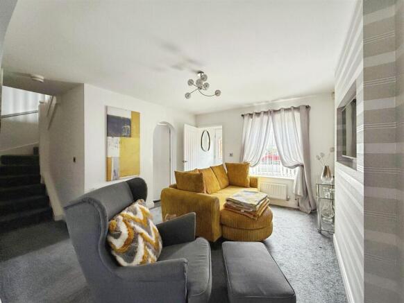 Lounge / Dining Room