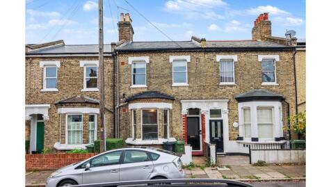 Flat A, 28 Torrens Road, Brixton, London, SW2