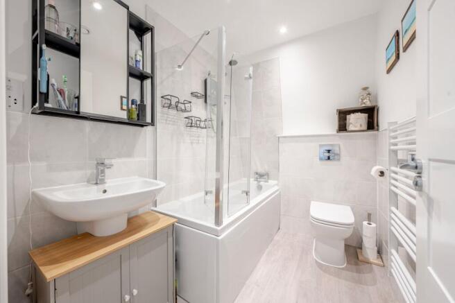 1 bed Flat for sale Image 7