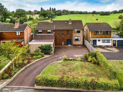 65 Oaken Lanes, Codsall, Wolverhampton, WV8 2AN