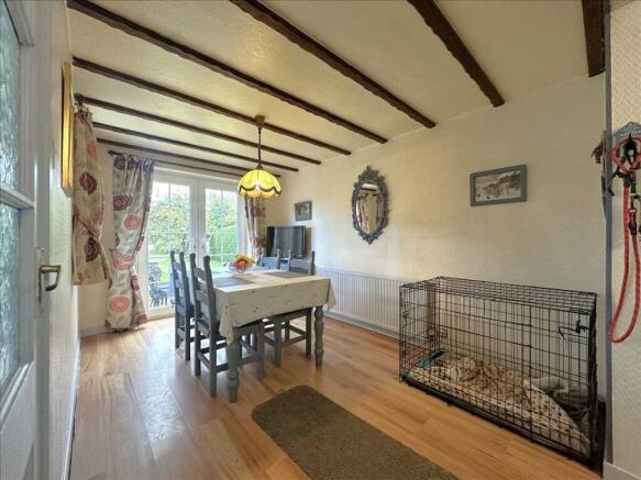3 bed House for sale Image 11