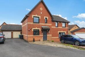 10, Belleisle Court, Carrickstone, Glasgow G68 0BZ