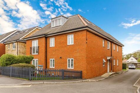 Windmill Lane, Epsom, Surrey, KT17 1HY