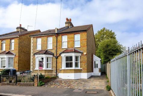 Churchill Road, South Croydon, CR2 6HA
