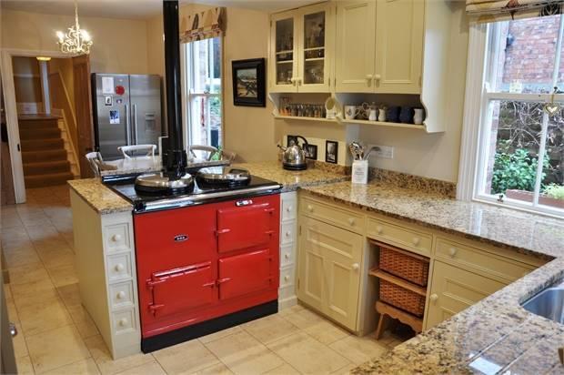 Breakfasting Kitchen