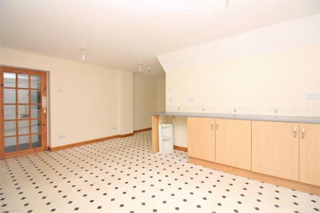 Kitchen/Breakf...