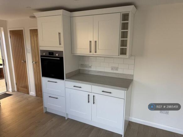 Kitchen 4