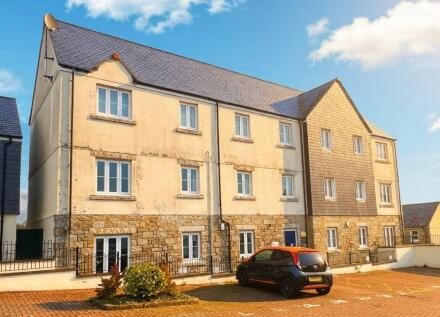 Pagoda Drive, Duporth, St Austell, Cornwall, PL26