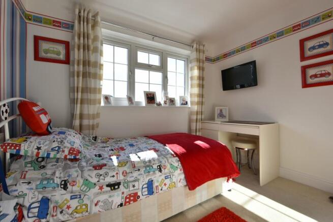 Photo 11