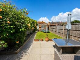 67, Worthing Avenue, Gosport PO12 4DB