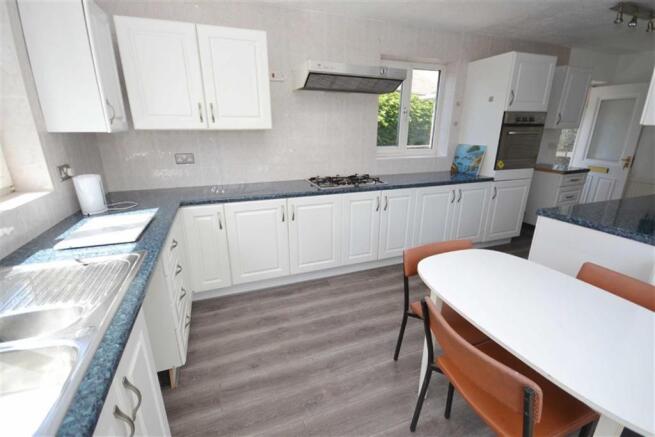 Dining kitchen second view
