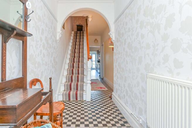 Entrance Hallway: