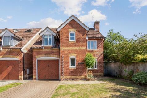 Davis Road, Weybridge, KT13