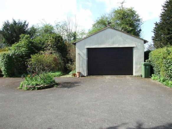 Double Garage