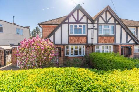 Morley Crescent, Edgware, HA8