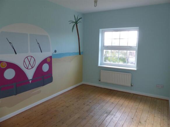 BEDROOM TWO.JPG