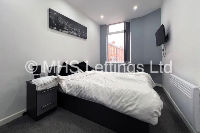 2 bed Apartment to rent Image 6