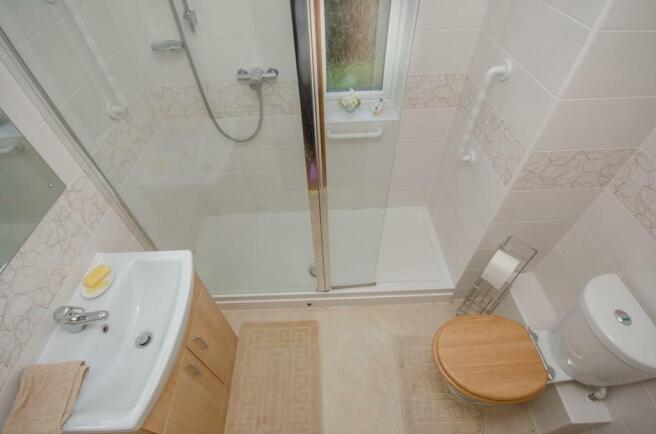 Shower room.jpg