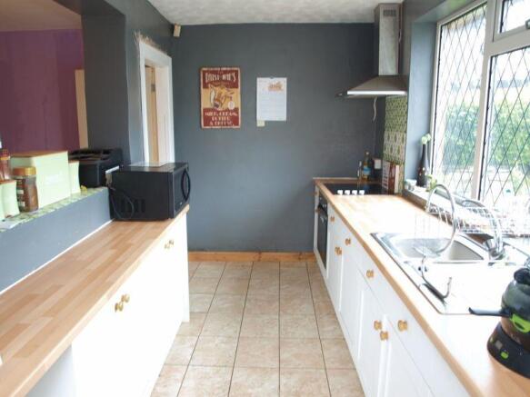 Kitchen (2)