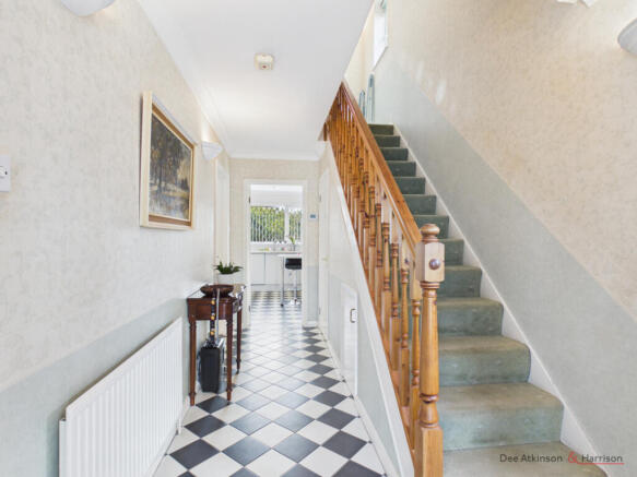 3 bed Semi-Detached for sale Image 5