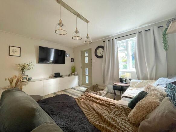 Living Room (1)