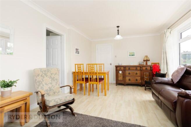 2 bed Bungalow for sale Image 10