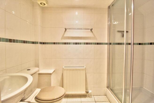 Master En-Suite