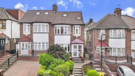 Brindwood Road, Chingford, E4